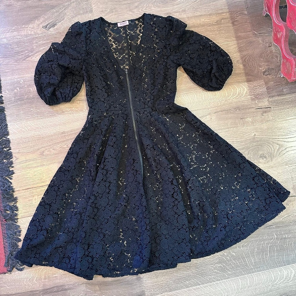 Rebel Love by Elle Rebel Black Lace Midi Dress Bishop Sleeves - Picture 6 of 9